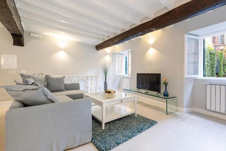 Navona Boutique Apartment 34