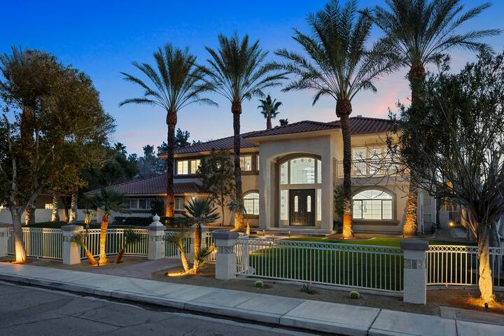 Grand Luxury House with Private Pool, BBQ and more gallery image 3