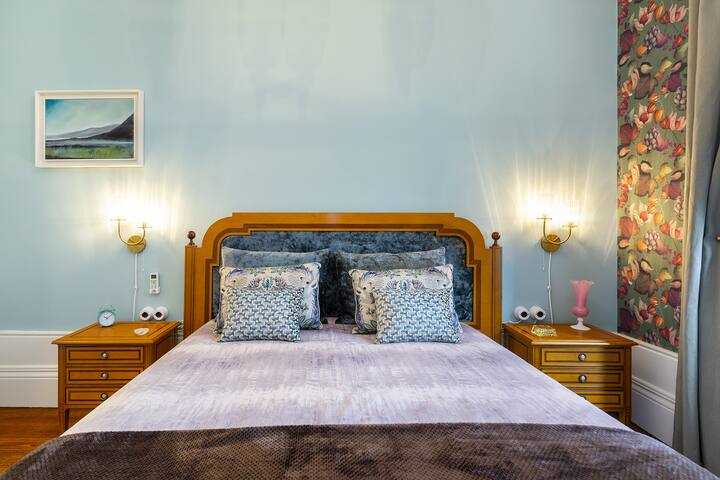 Douro Prestige Urban Retreat Villa | S-Pool & Gym gallery image 4