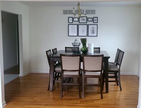 4 bedroom 2bath Spacious Apartment near Newyork