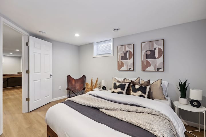 Главна спалня със собствена баня