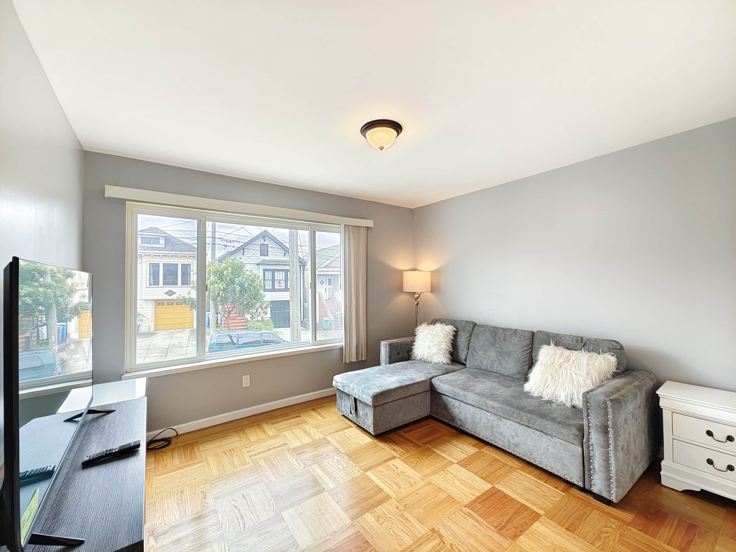 Home in San Francisco · ★4.58 · 3 bedrooms · 5 beds · 2 baths - Image 4