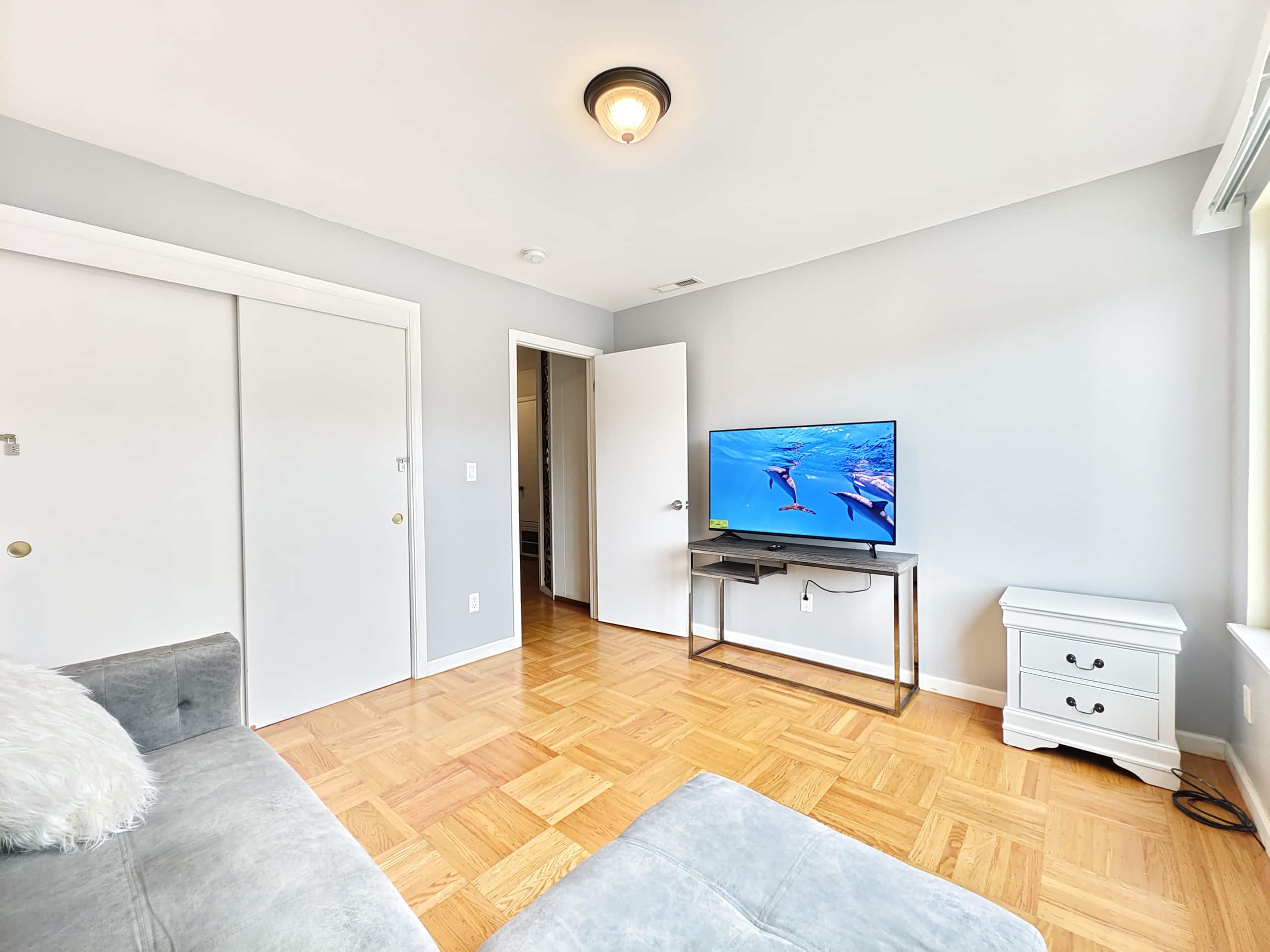 Home in San Francisco · ★4.58 · 3 bedrooms · 5 beds · 2 baths - Image 2