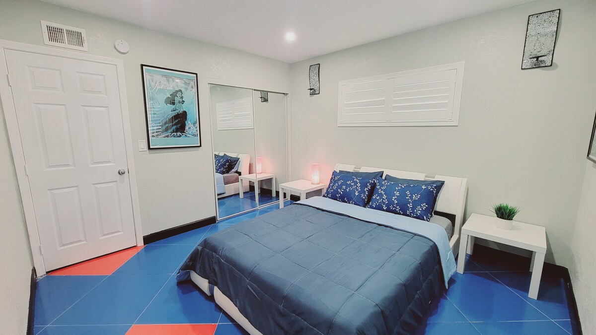 Dormitorio 1 con cama tamaño king