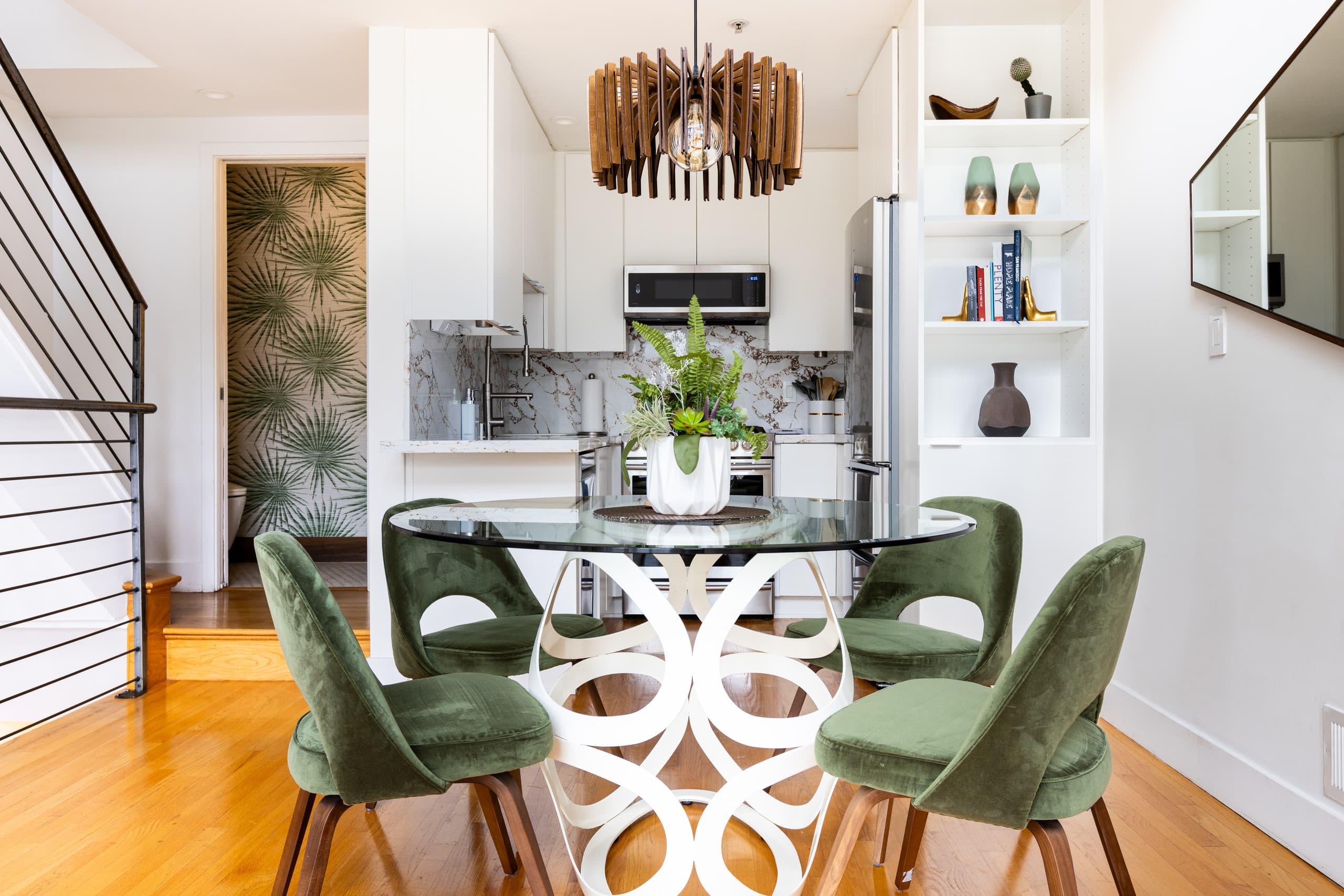 Condo in San Francisco · ★5.0 · 2 bedrooms · 2 beds · 1.5 baths - Image 3
