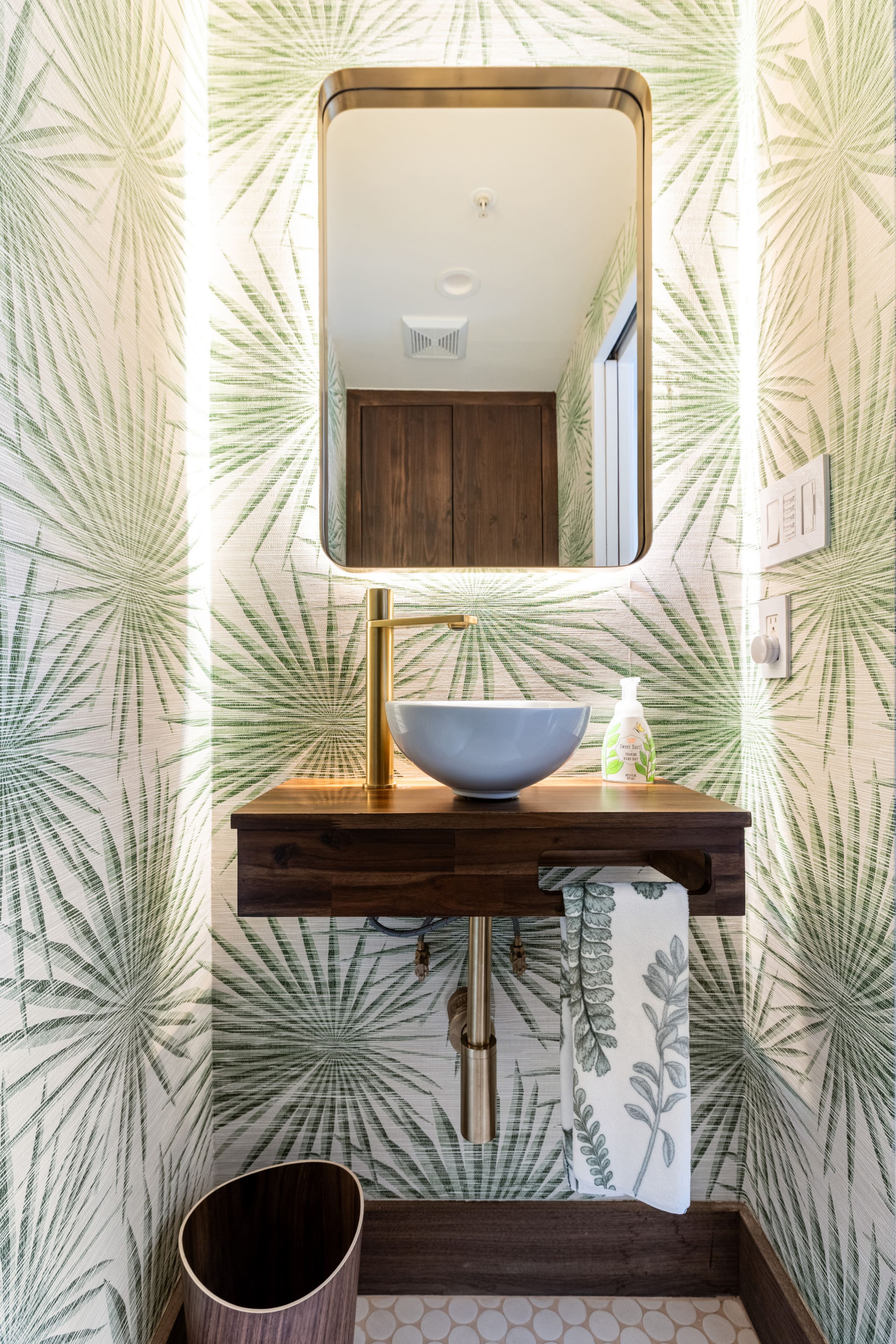 Condo in San Francisco · ★5.0 · 2 bedrooms · 2 beds · 1.5 baths - Image 26