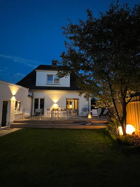 Beautiful cottage on the Jadebusen