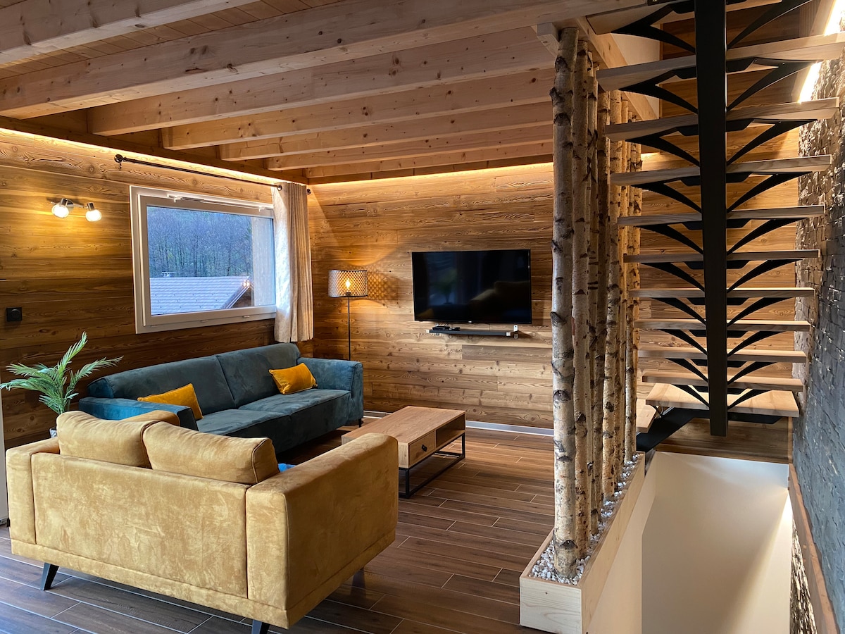 Annuncio Airbnb popolare: "La Belle Échappée" Cottage a Xonrupt Longemer