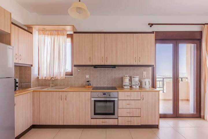 Family Villa w/Private Pool, Childrens Area & BBQ gallery image 4