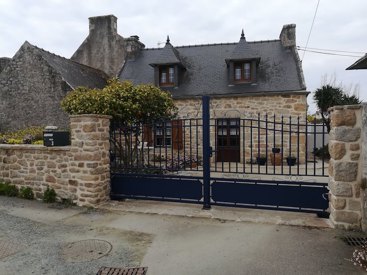Gîte "Ty Coz" à 450 M De La Mer, Classé 2 éToiles - Audierne