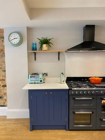 Notting Hill Town house gallery image 3