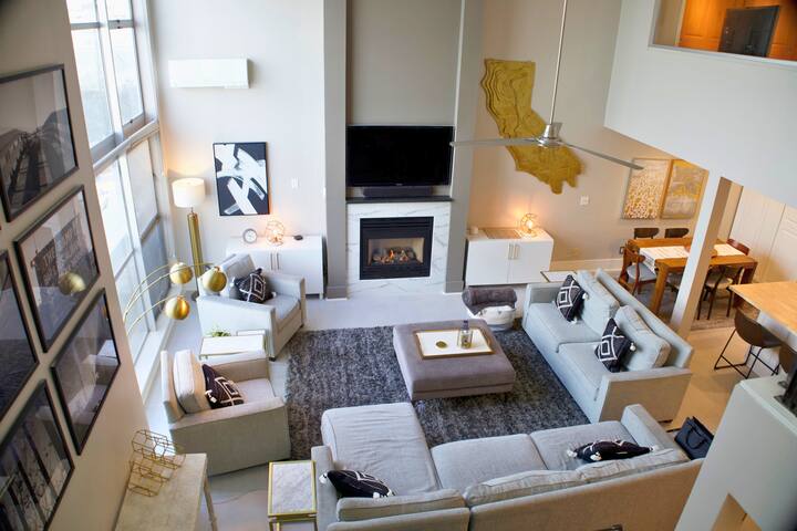 Large Dogpatch Multi-level Condo gallery image 2