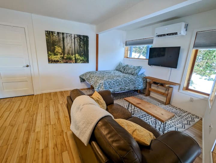 Lantzville Vacation Rentals & Homes British Columbia, Canada Airbnb