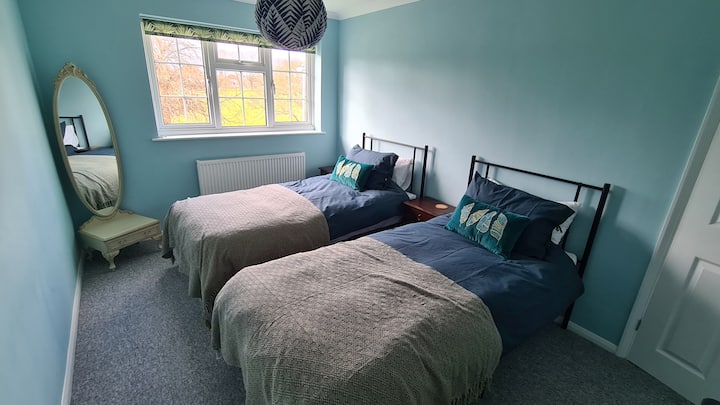 توأم في الطابق الأول (إطلالة على Marke Wood)