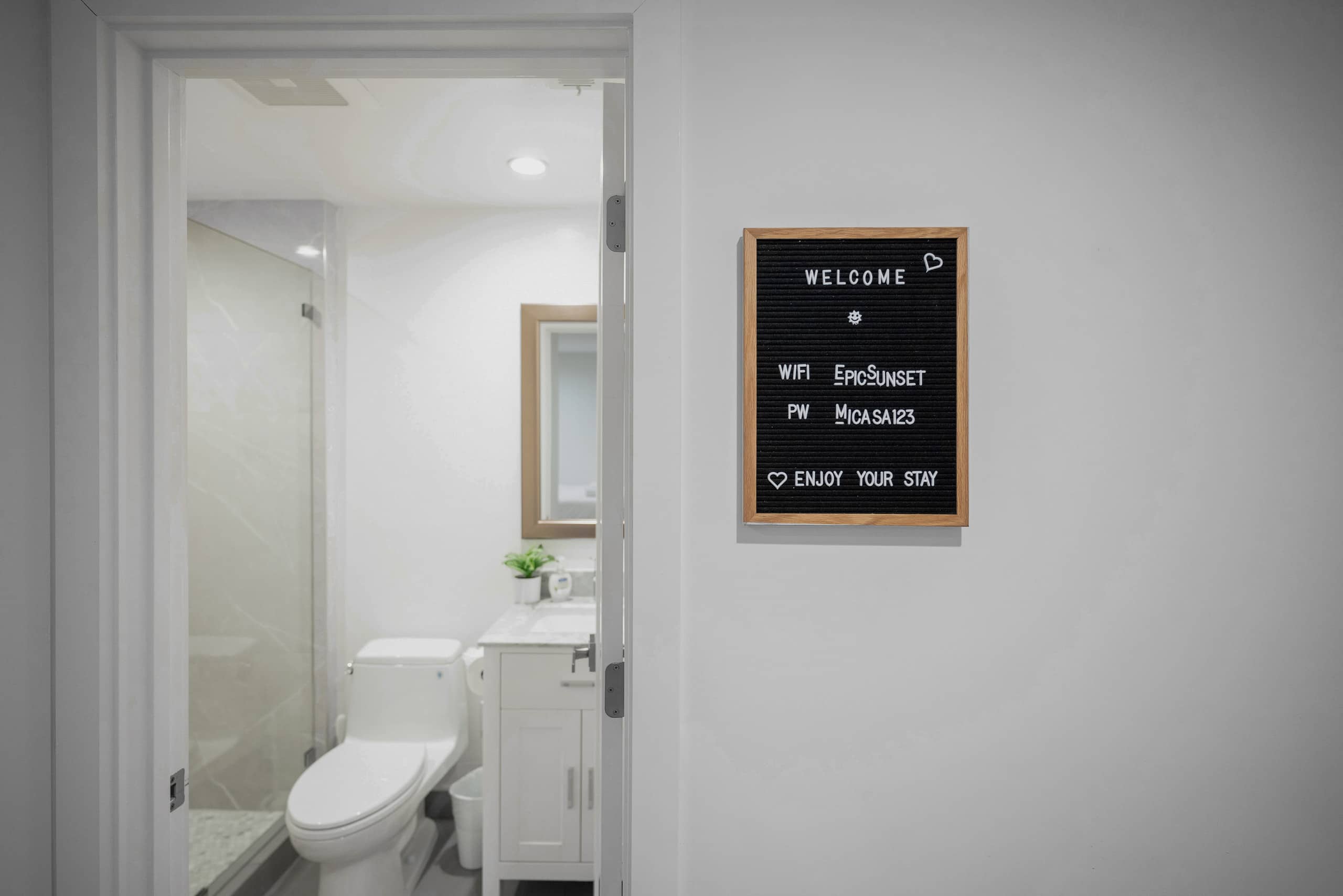Modern Chic Studio Near UCSF/SFSU/Golden Gate Park - Image 10