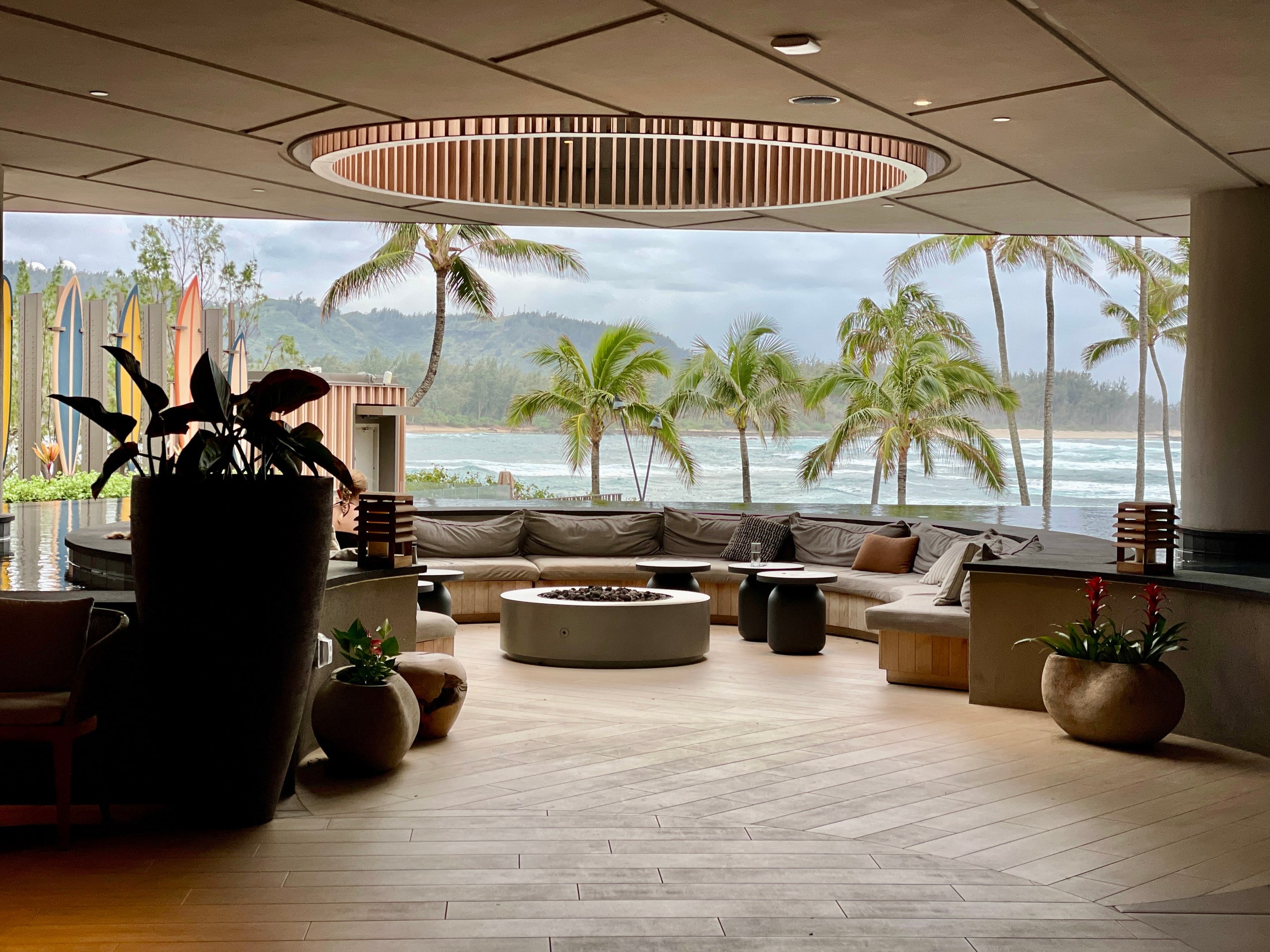 Turtle Bay Bungalow- Parking, AC & Walk to Beach - Image 6