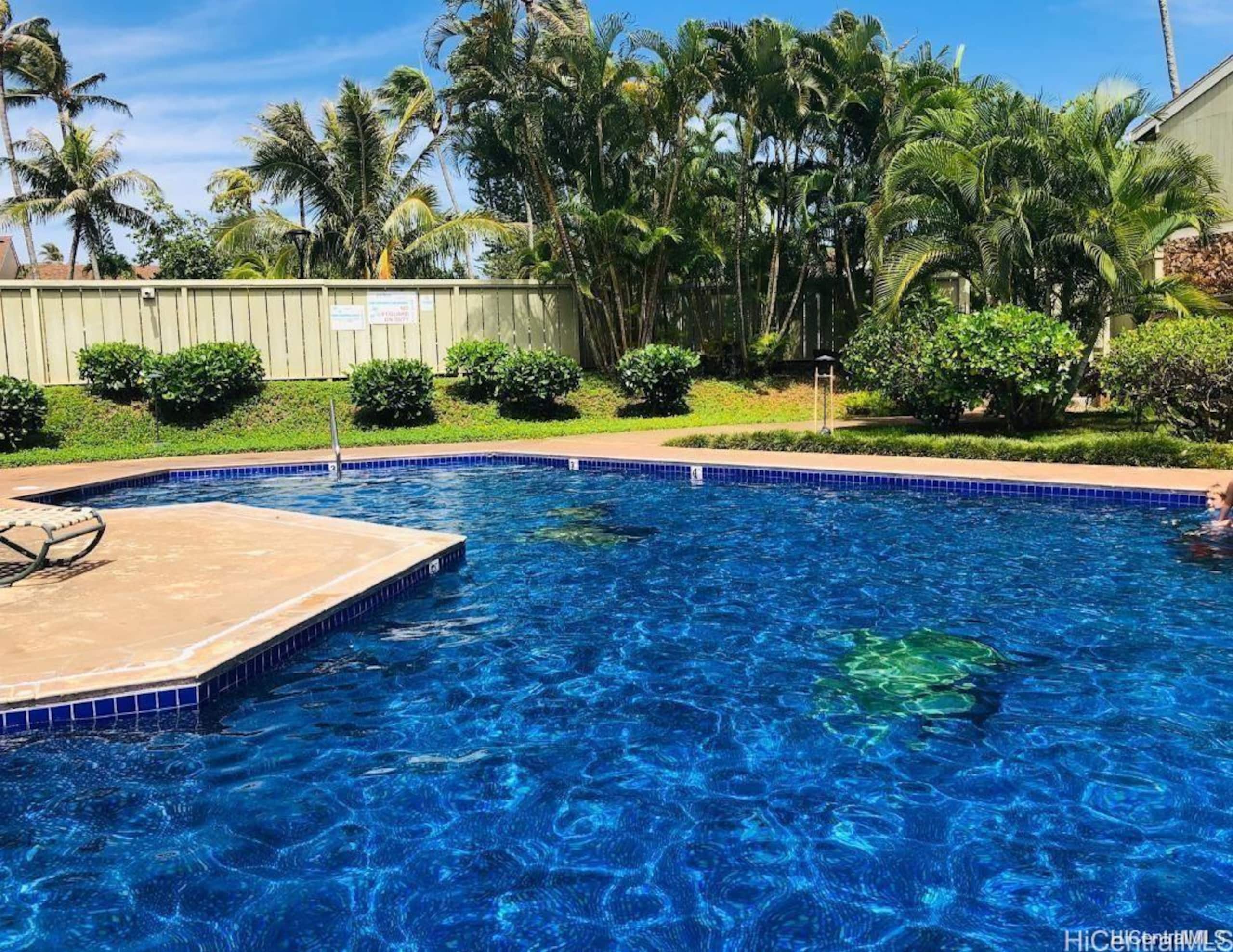 Turtle Bay Bungalow- Parking, AC & Walk to Beach - Image 34