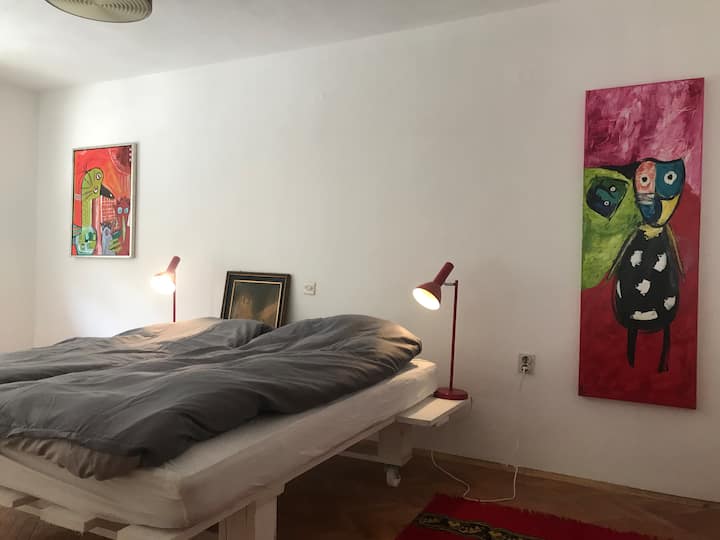 غرفة النوم 1