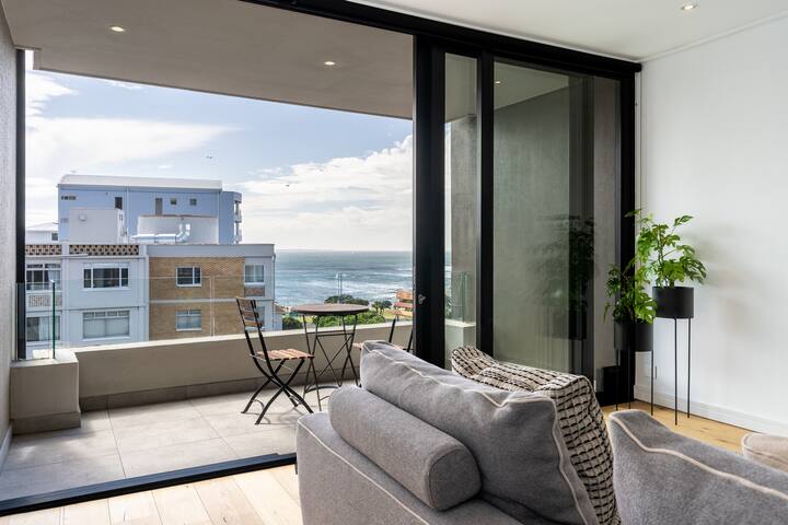 Cosy, Morden and Stylish. gallery image 3