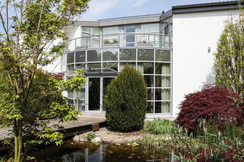 ~ Regensburgs magnificent flat ~