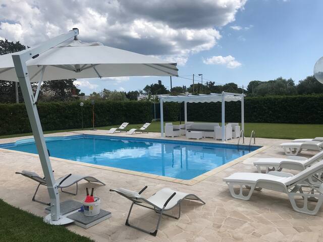 Villa con piscina privata Marina Leporano