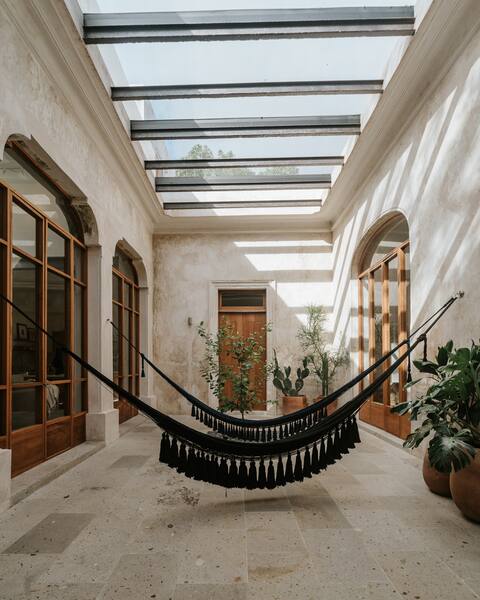 Casa 500 Urban Oasis