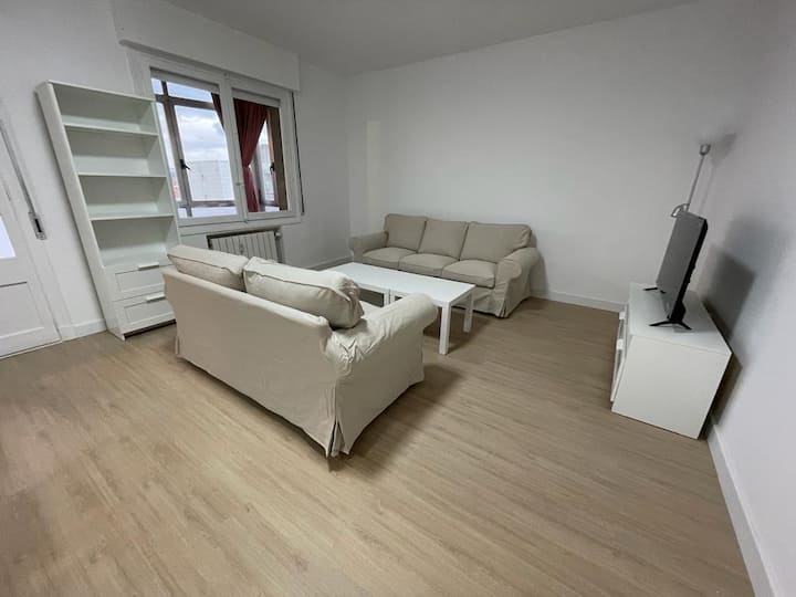 Newly renovated apartment. Apartments for Rent in Pamplona, Navarra