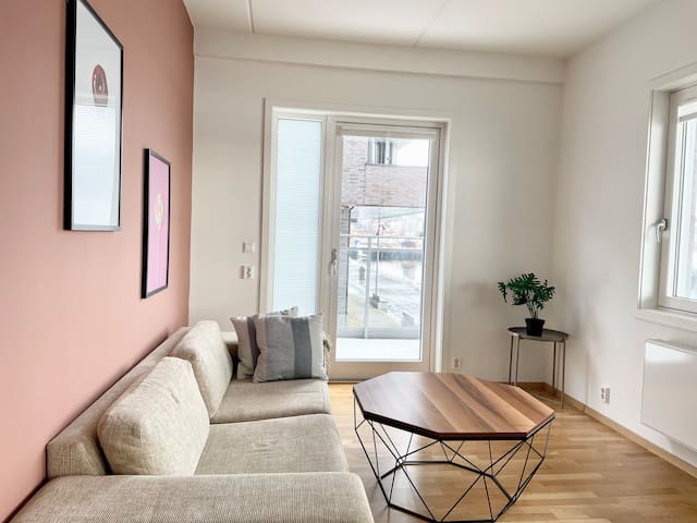 Central apartment by the sea