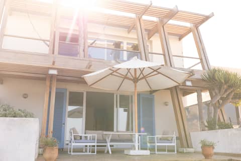 Top Airbnb: Happiness at the beach. in Skhirate