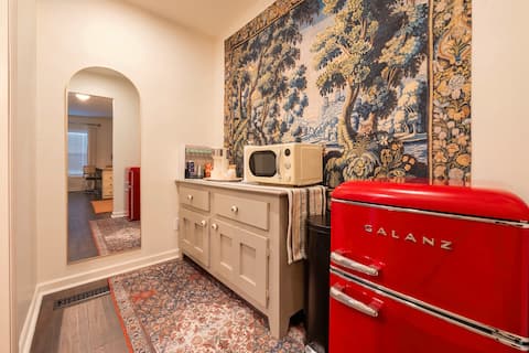 Top performing Airbnb: Cozy Jungalow Guest Suite w/ NO Cleaning Fee! in Antioch Priest Lake