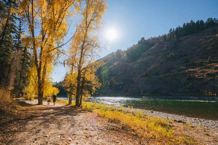 Snake River Cabins and RV Village managed Airbnb listing 1