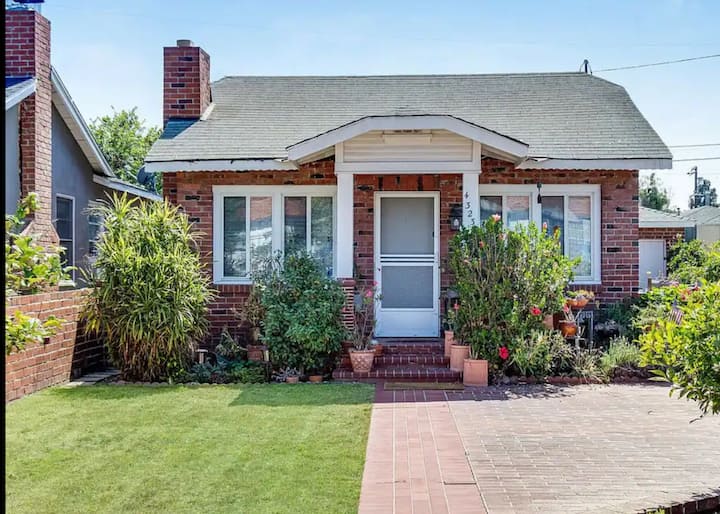 Marina Del Rey Charming Brick House Houses for Rent in Los Angeles