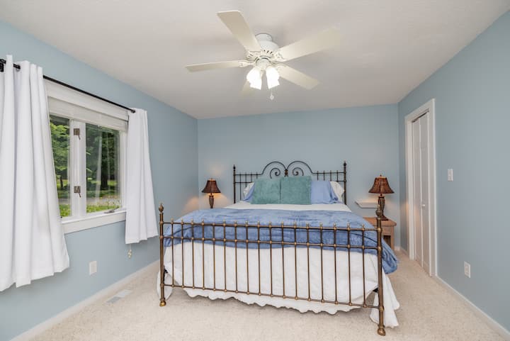 1st Floor with King size bed, closet, ceiling fan, private bath.  