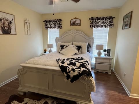 Farmhouse-ish Cajun Cottage