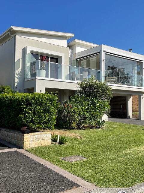 Werri Big Beach House
