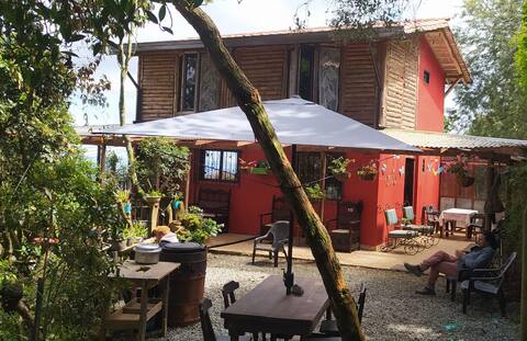 Casa Lolita, en Santa Elena