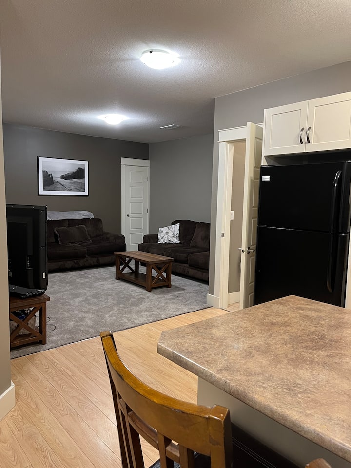 Entire Guest Suite in quiet rural area Houses for Rent in Vernon, British Columbia, Canada