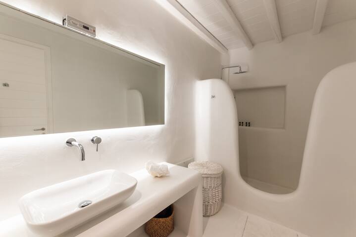 Villa Leda Mykonos gallery image 4