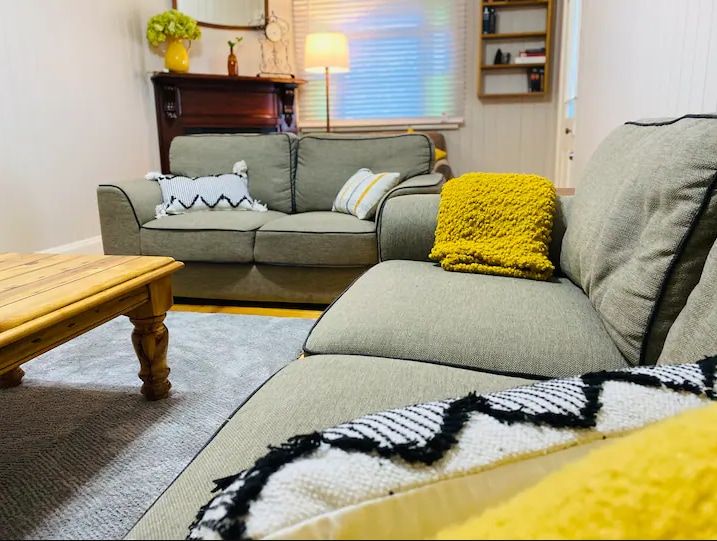 Successful Airbnb property: "Jampot Cottage" in Toowoomba Regional