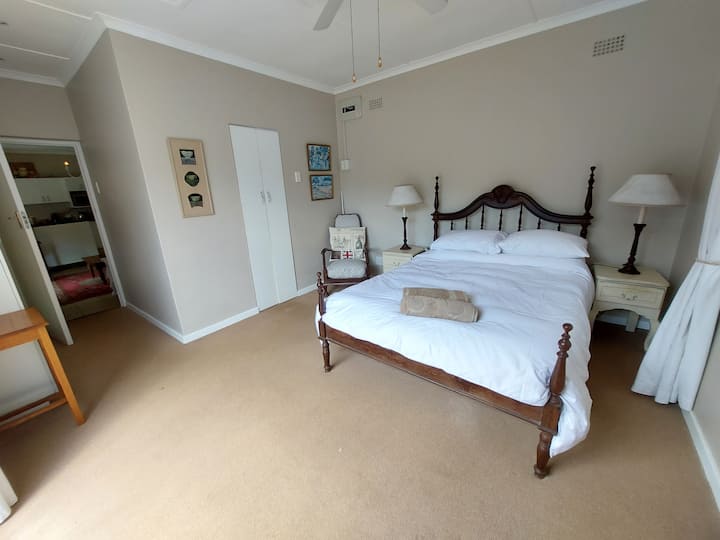 Chumba cha kwanza cha kulala