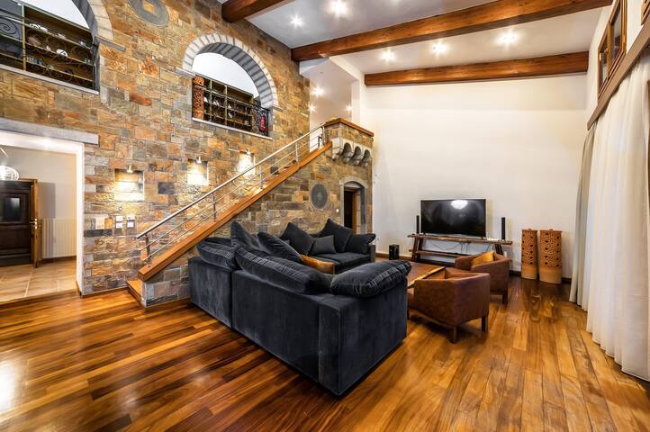 Leyla Luxury Villa with Spinalonga View gallery image 5