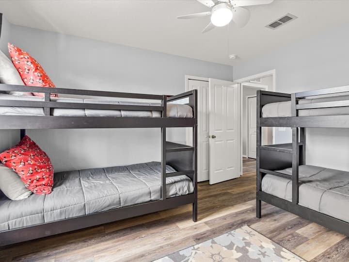 Bedroom 5