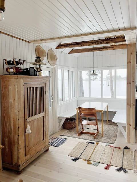 Merenranta mökki