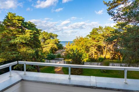 Fireplace & Spa on the Sea: Kamboo@Pineblue Villas