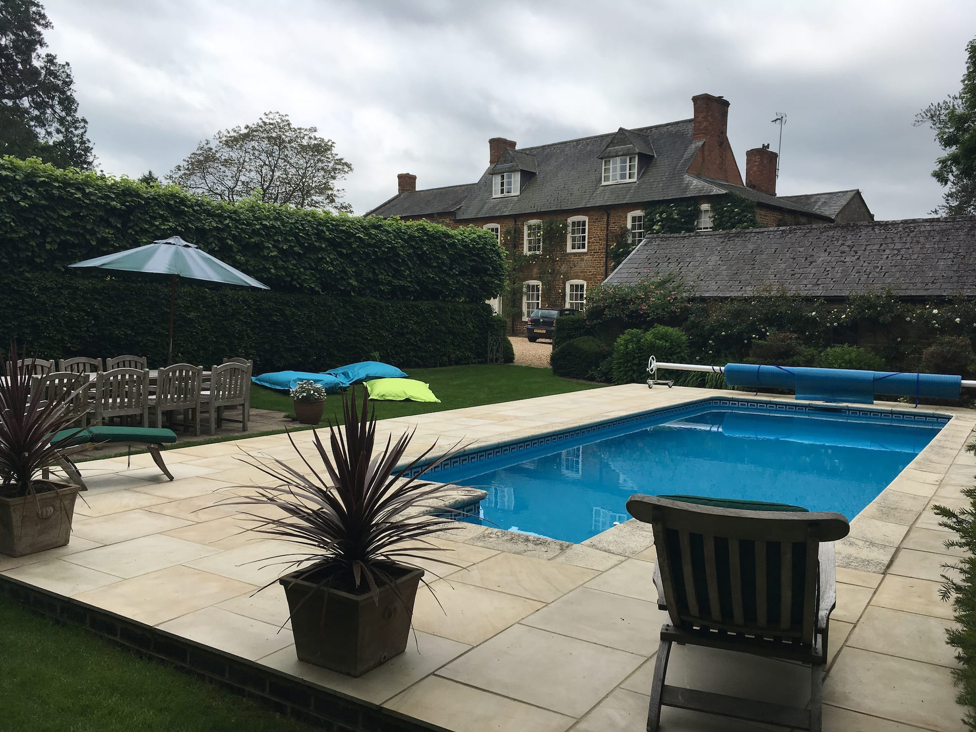 The Old Rectory Maidford – Country House with Heated Pool, Sleeps 12 — photo 2