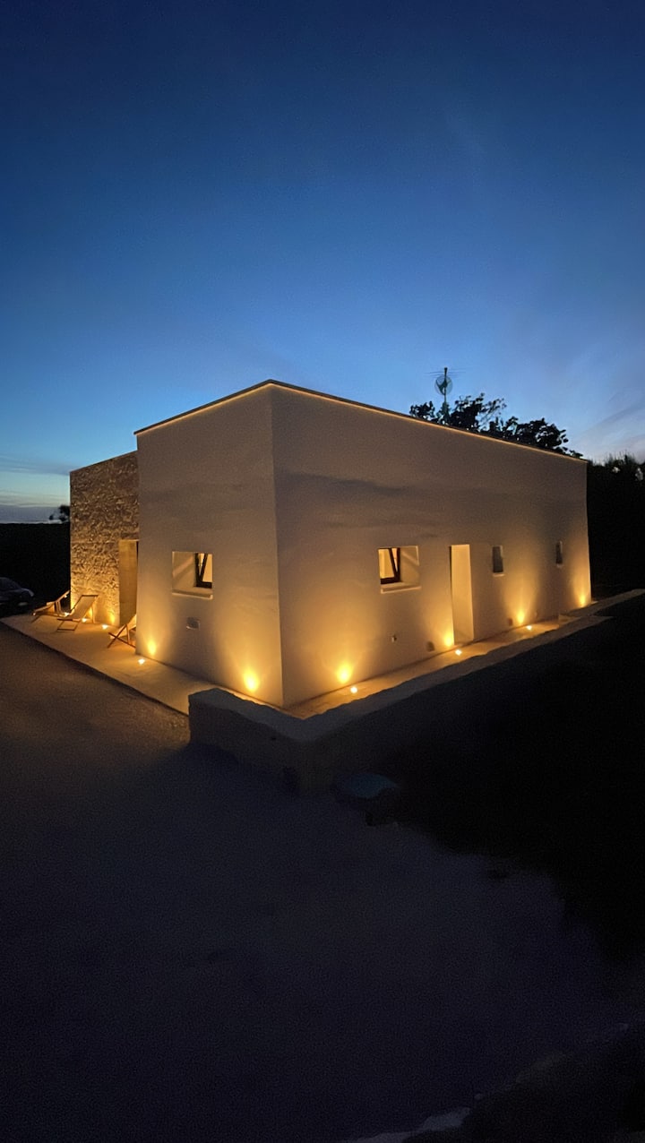 Casa De Piedra Puglia, Stylish Retreat In Ostuni - Apulien