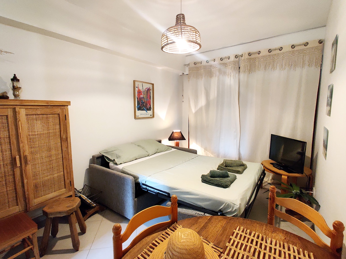 Airbnb performant: Beautiful studio hypercenter 2 steps from the beach à Arcachon