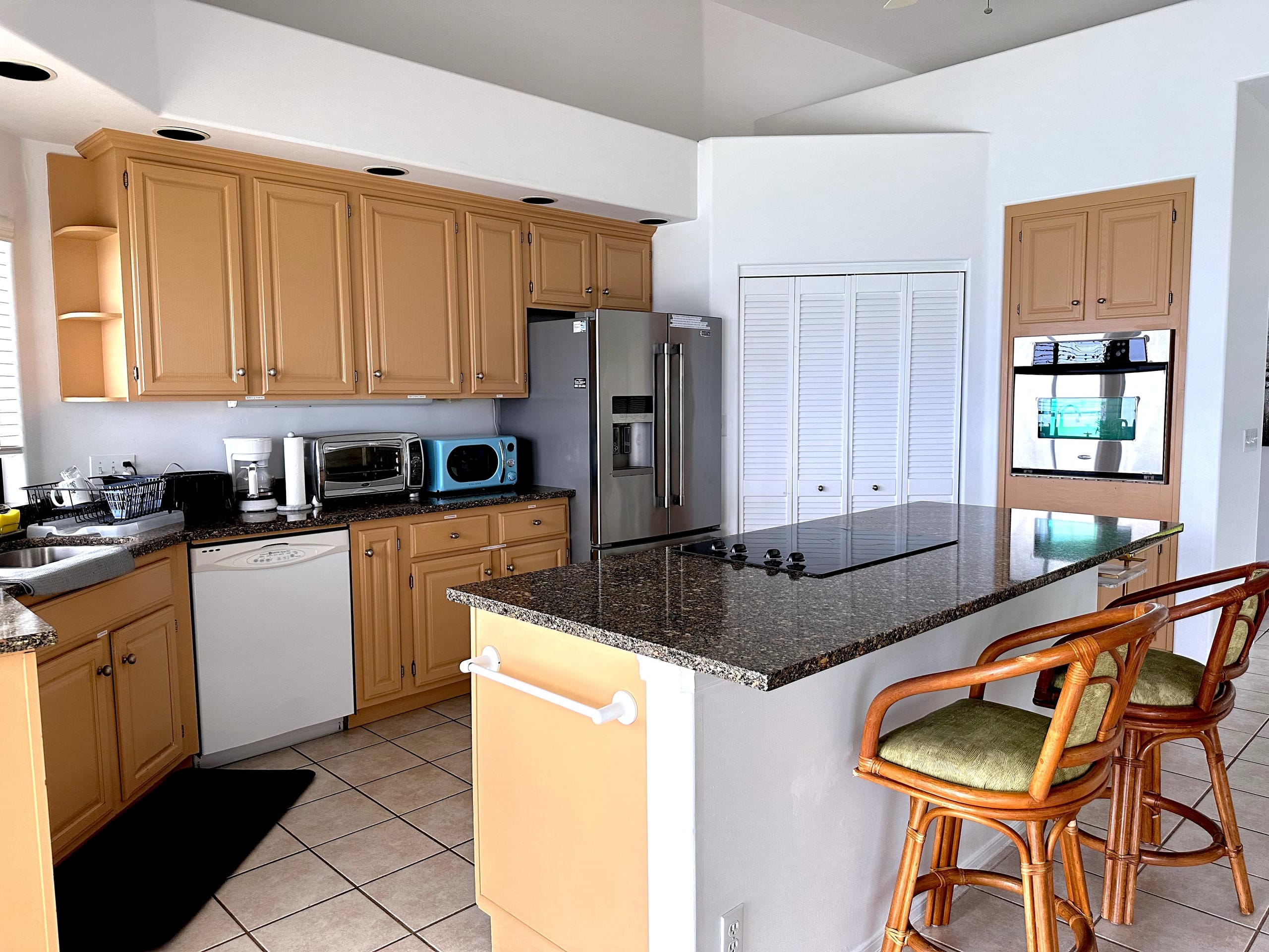 Home in Holualoa · ★4.84 · 2 bedrooms · 5 beds · 2 private baths - Image 8