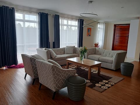 Unique Cozy & Luxury Mini-Group / Family Stay