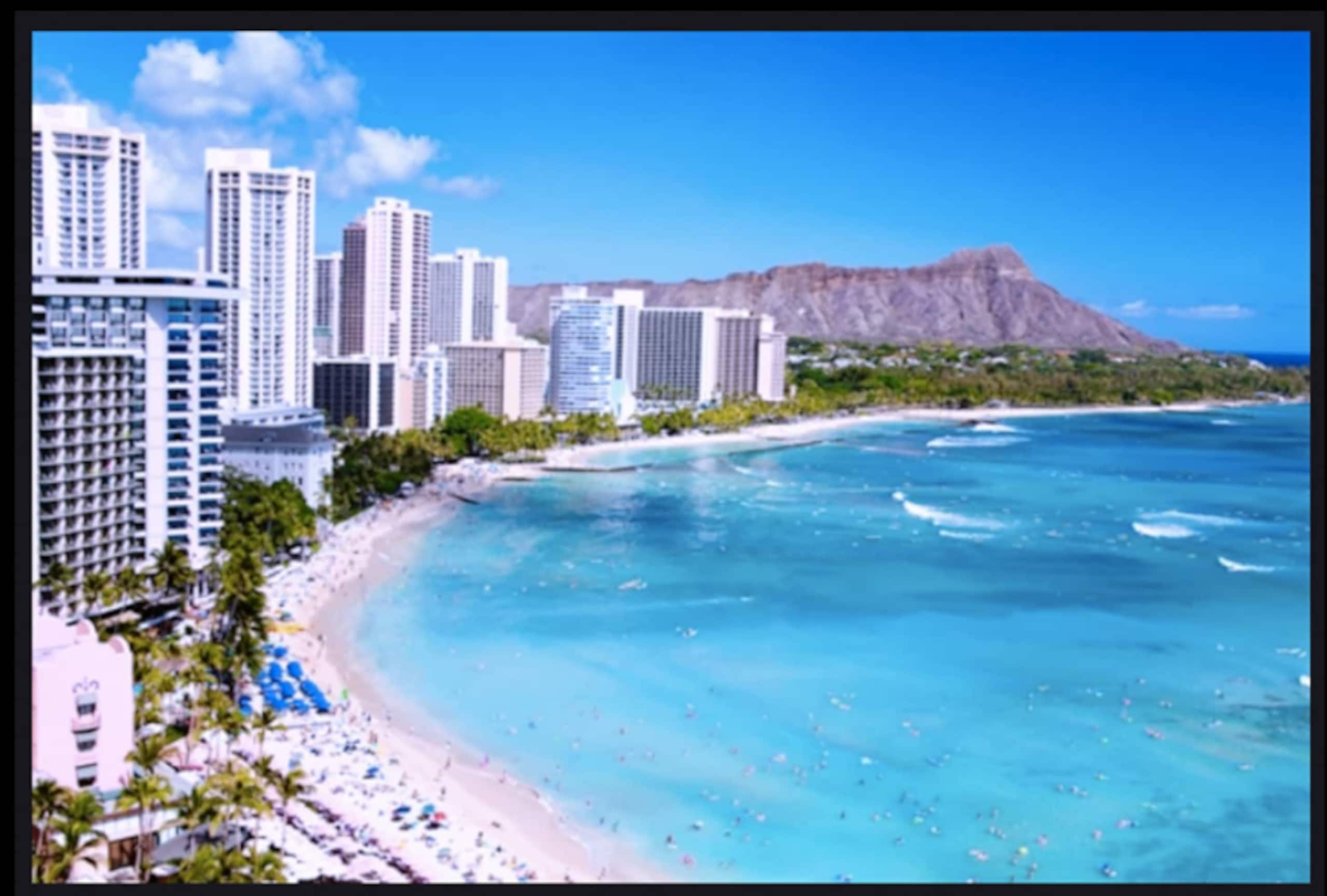 Fabulous location Waikiki Grand Hotel - Image 20